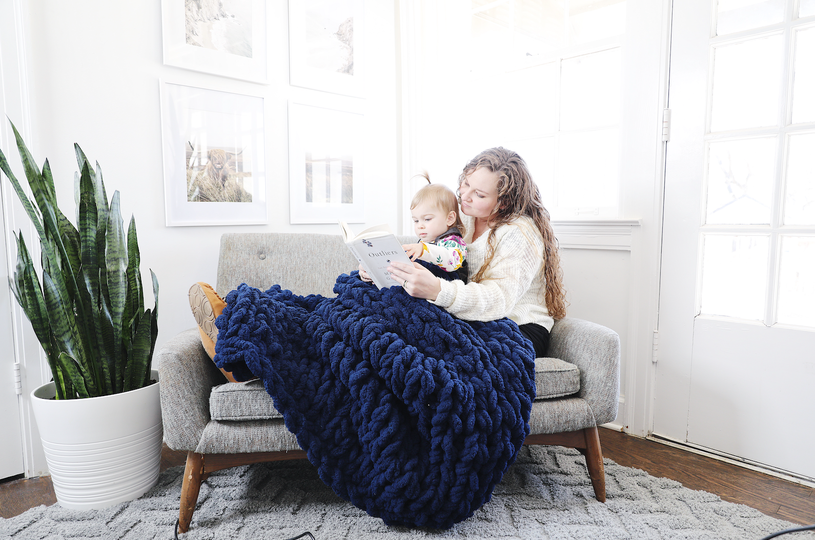 Navy blue discount blanket box